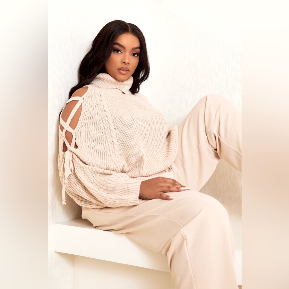 FASHION NOVA MINE FOR THE WEEKEND SWEATER!!!